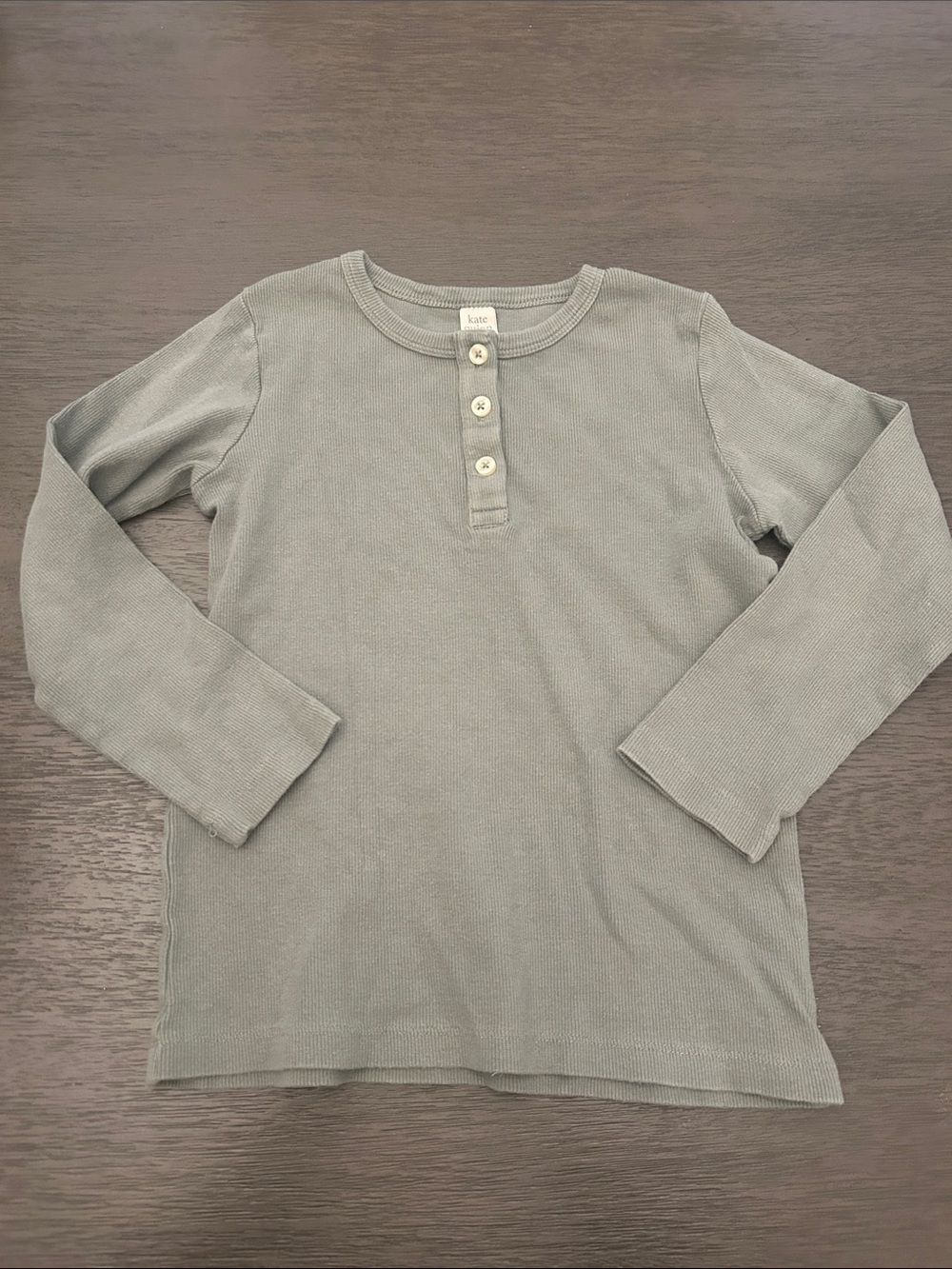 kate quinn Long Sleeve Henley Top in Sage Green